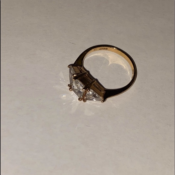 Vintage 3 Stone CZ Gold over Sterling Ring - Picture 4 of 11